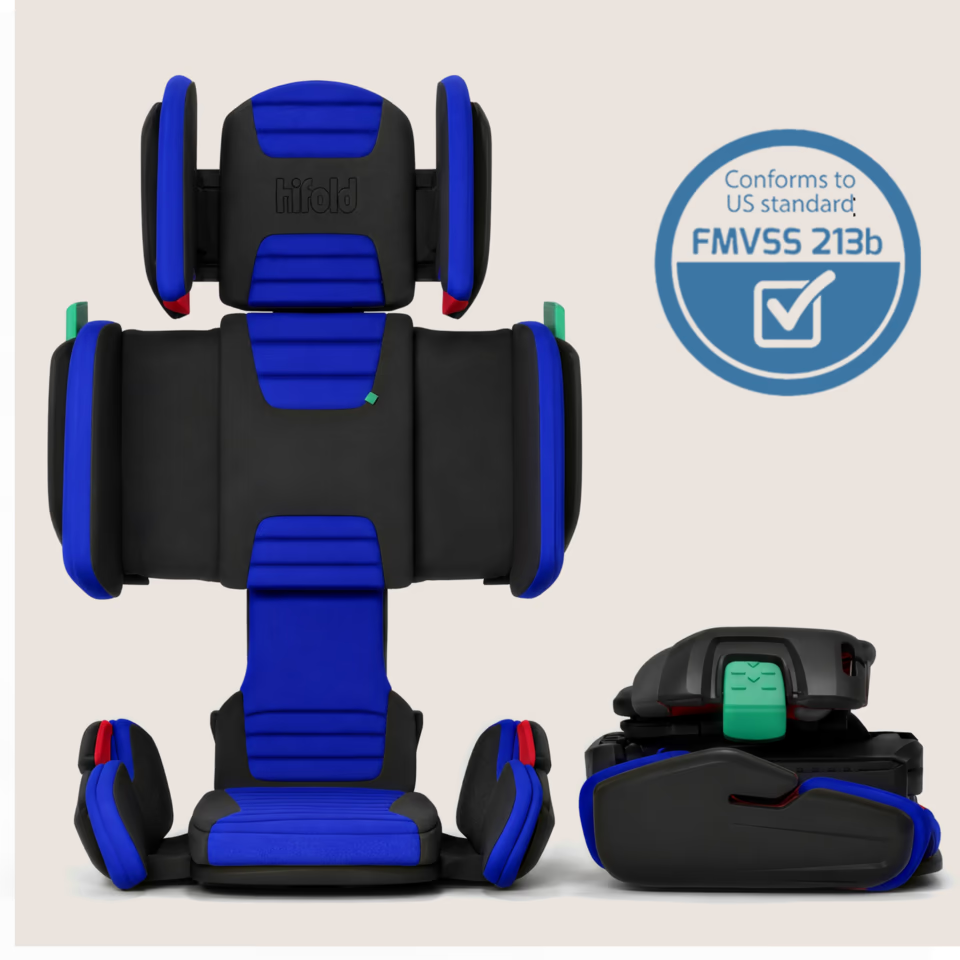 Hifold in Ocean Blue: folded and expanded high-back booster with its FMVSS 213b safety badge